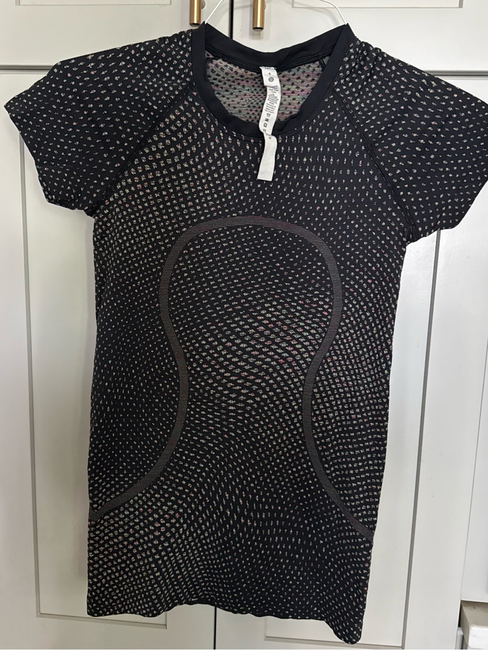 Lululemon Swiftly Tech Short Sleeve Shirt 2.0 Grid Warp Black Neon Multi Size 4